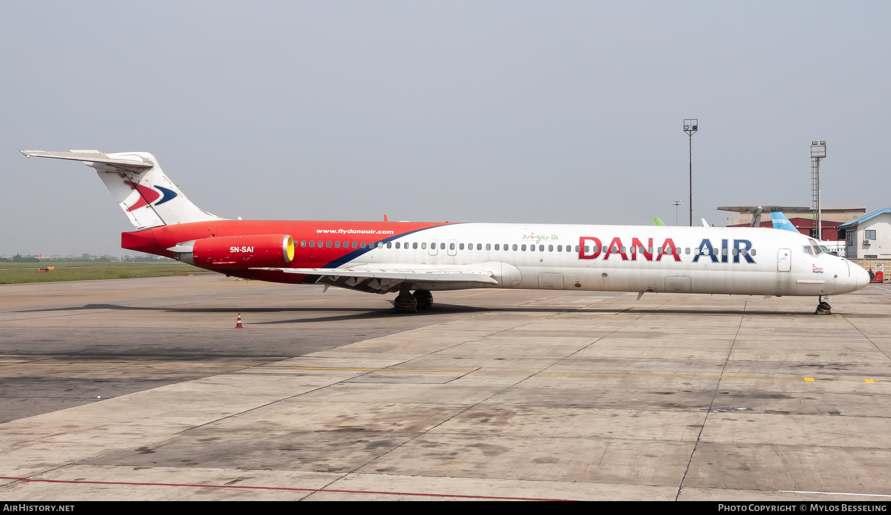 Aircraft Photo of 5N-SAI | McDonnell Douglas MD-83 (DC-9-83) | Dana Air | AirHistory.net #840033