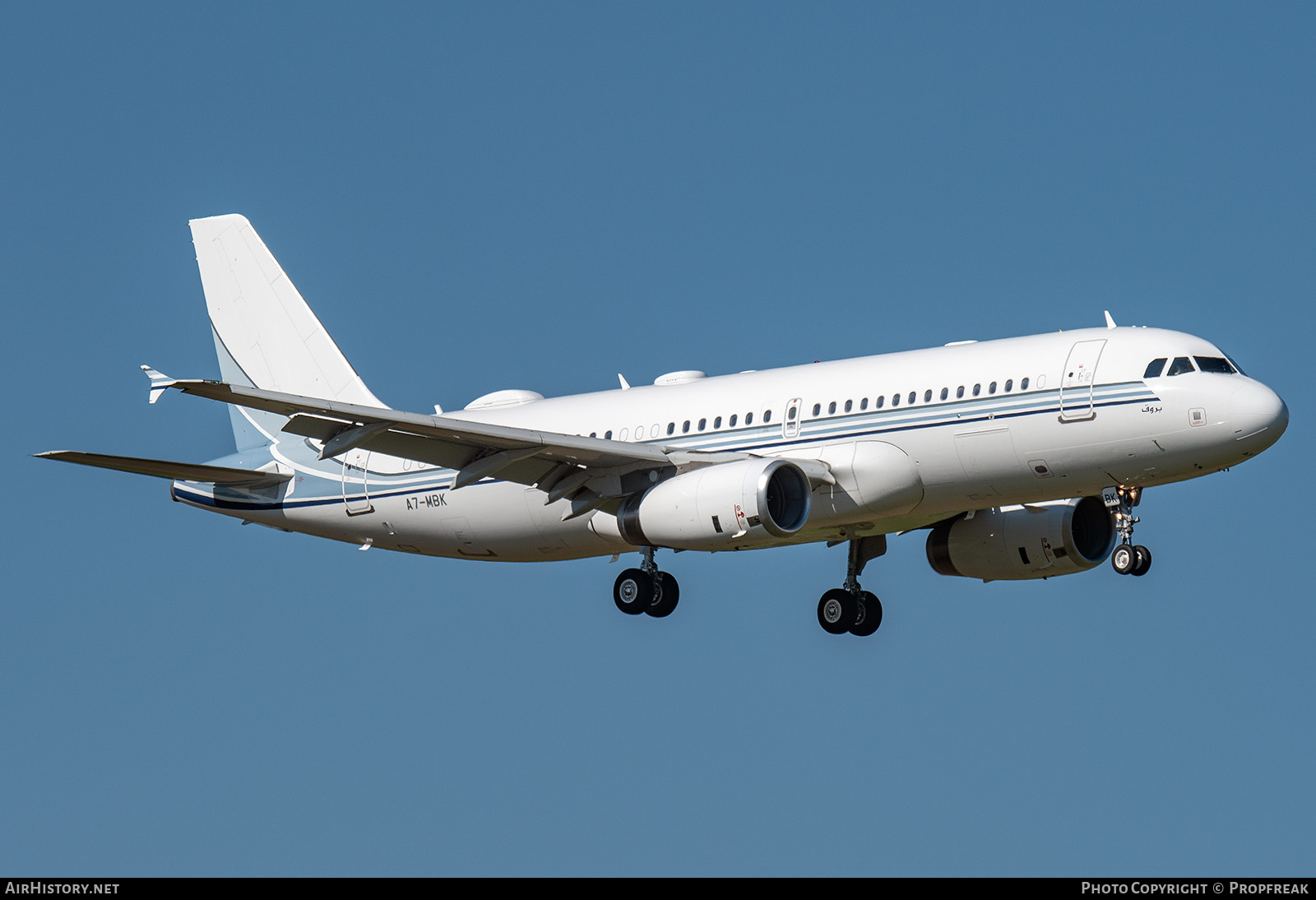 Aircraft Photo of A7-MBK | Airbus ACJ320 (A320-232/CJ) | AirHistory.net #840054