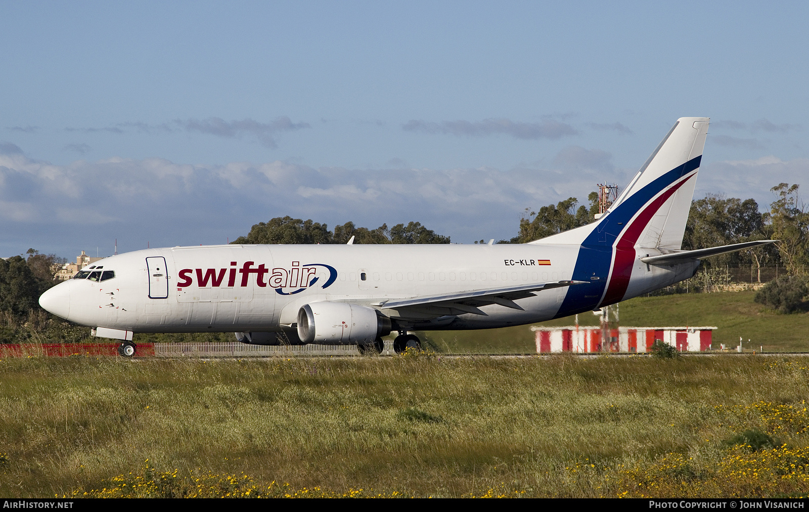 Aircraft Photo of EC-KLR | Boeing 737-3Q8(SF) | Swiftair | AirHistory.net #840064