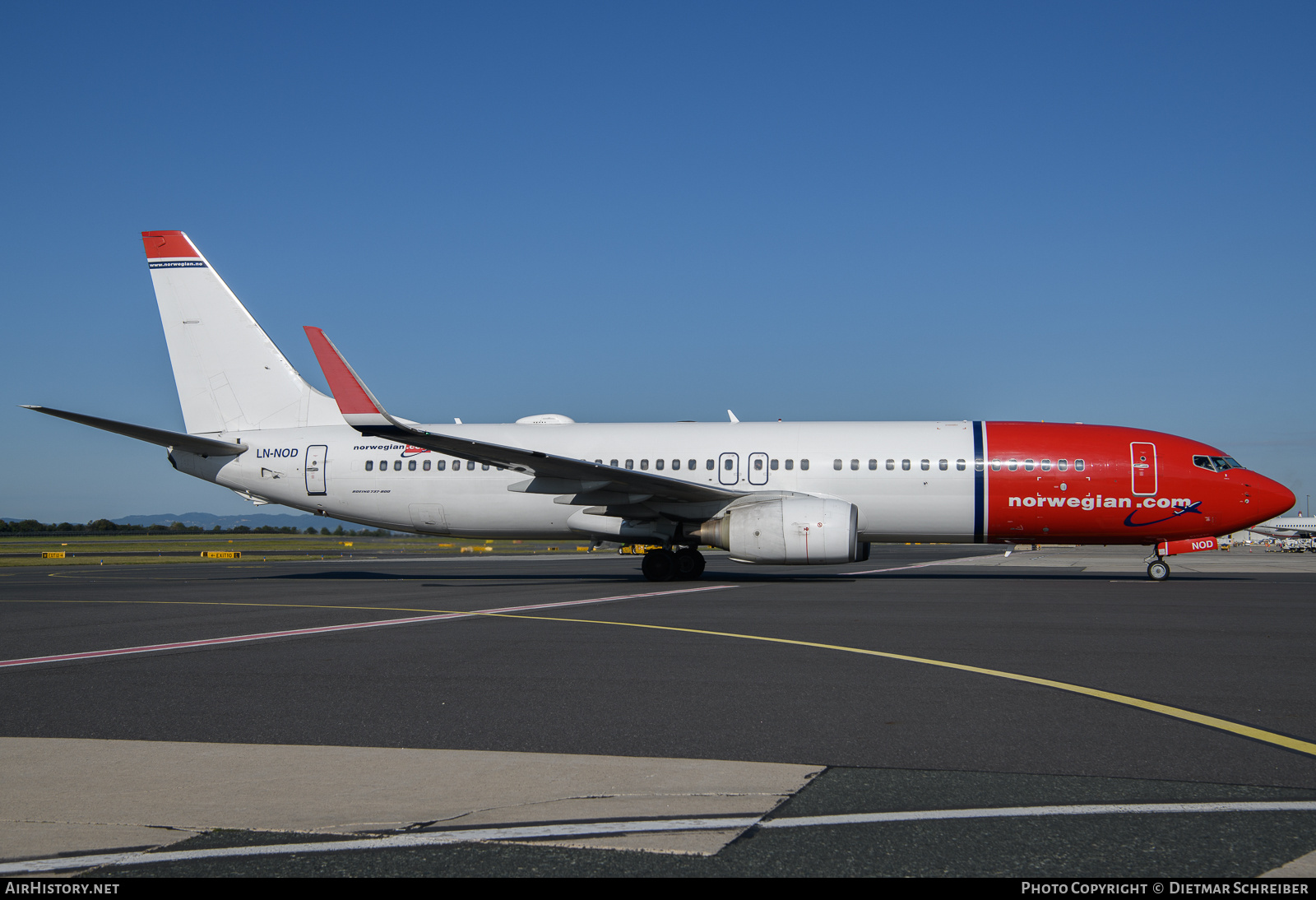 Aircraft Photo of LN-NOD | Boeing 737-8Q8 | Norwegian | AirHistory.net #840129