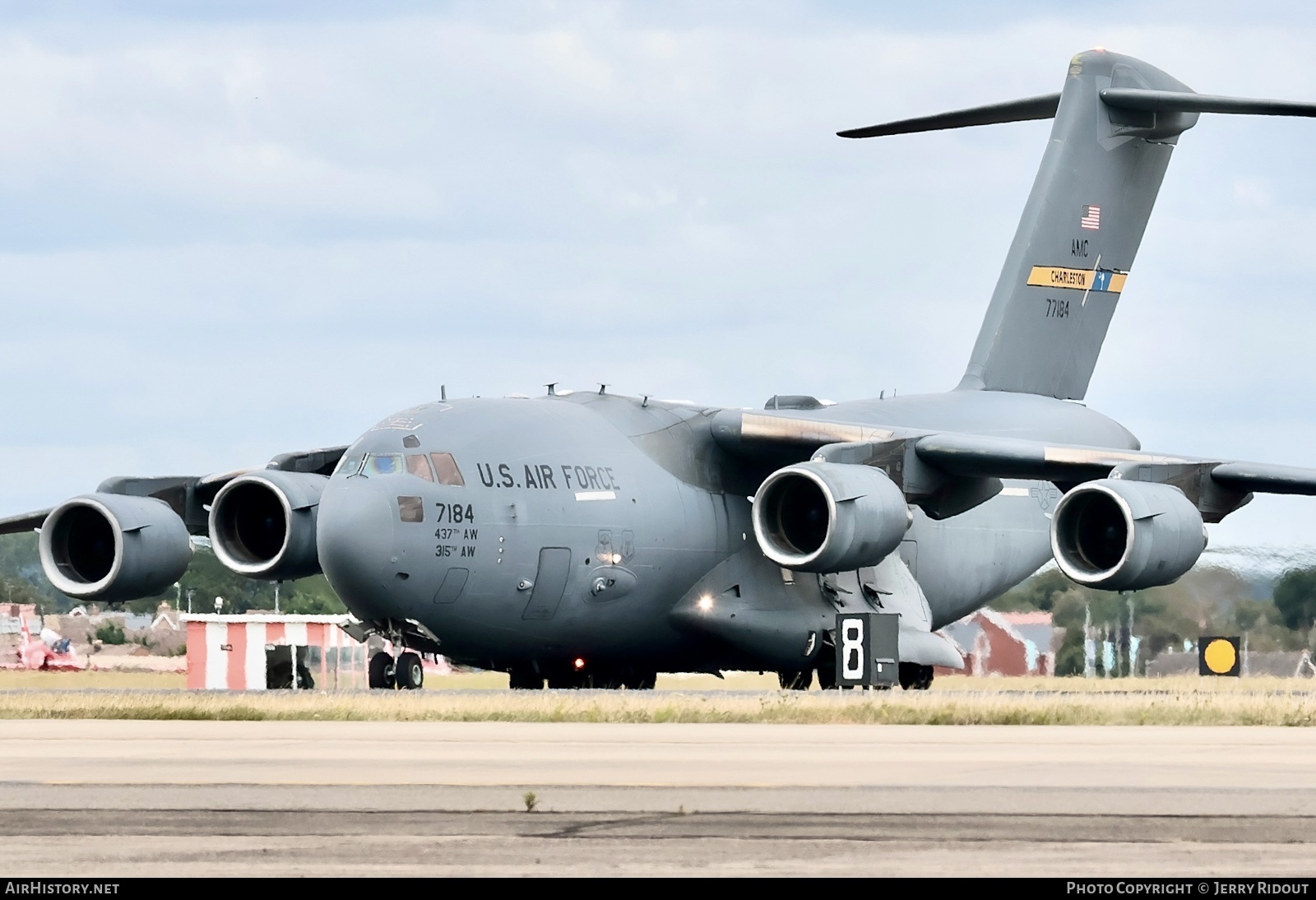 Aircraft Photo of 07-7184 / 77184 | Boeing C-17A Globemaster III | USA - Air Force | AirHistory.net #840205