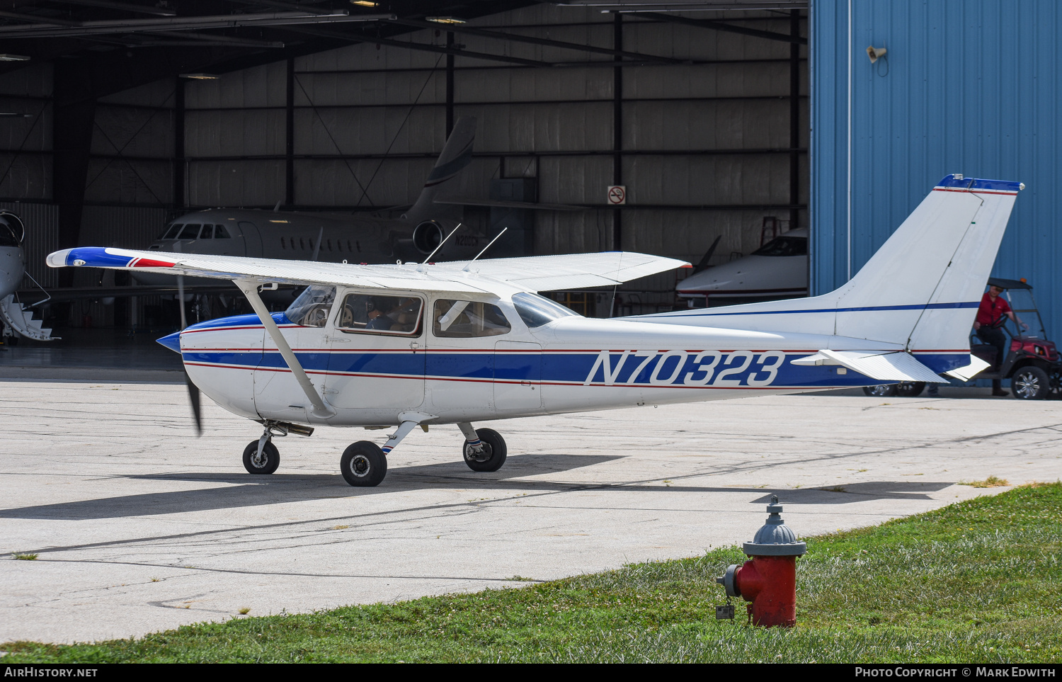 Aircraft Photo of N70323 | Cessna 172M | AirHistory.net #840218