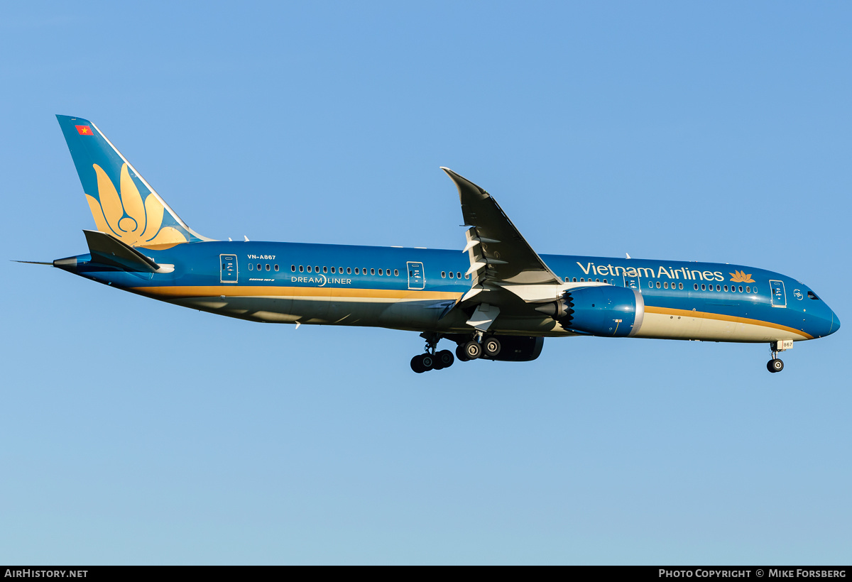 Aircraft Photo of VN-A867 | Boeing 787-9 Dreamliner | Vietnam Airlines | AirHistory.net #840248