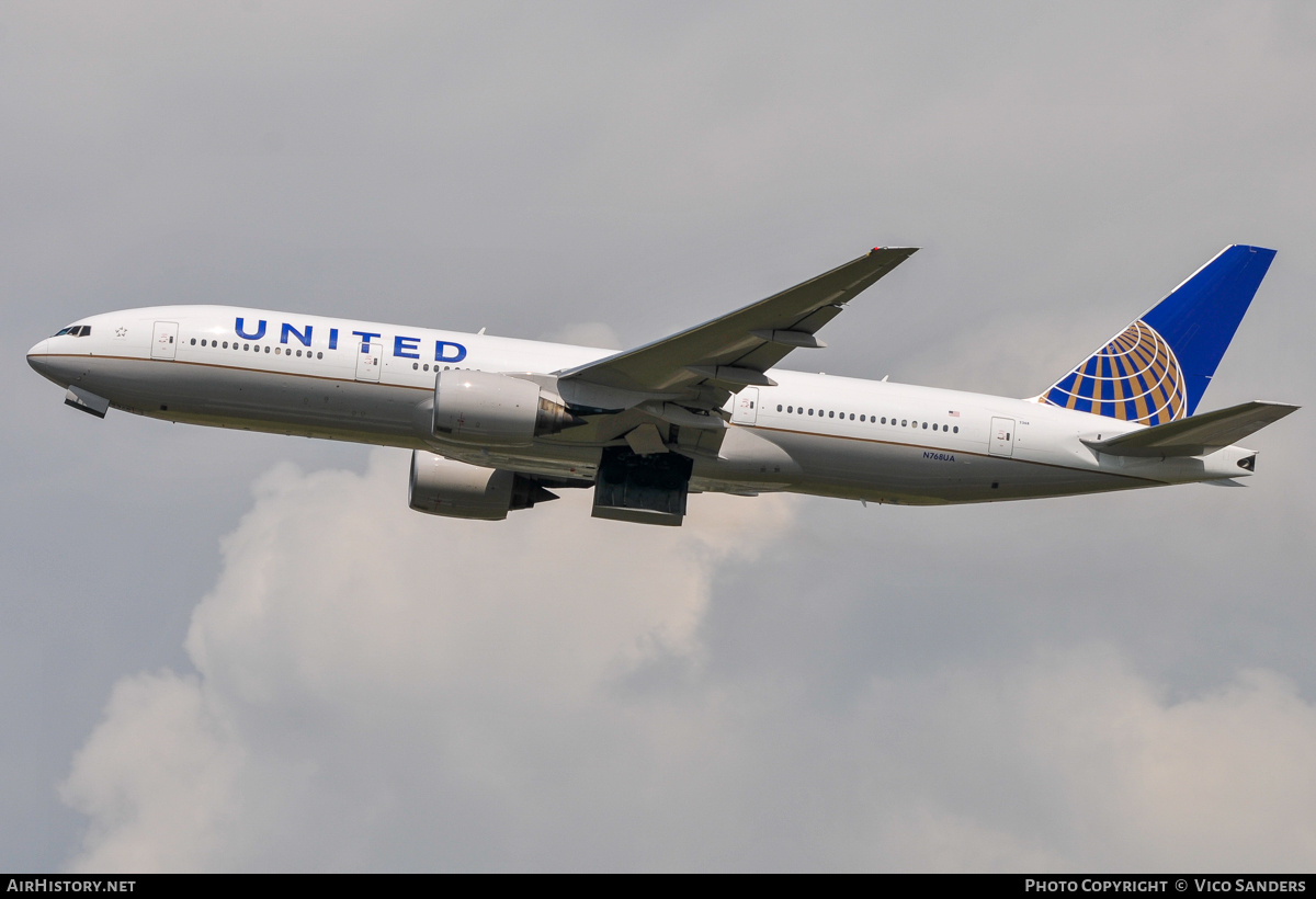 Aircraft Photo of N768UA | Boeing 777-222 | United Airlines | AirHistory.net #840285