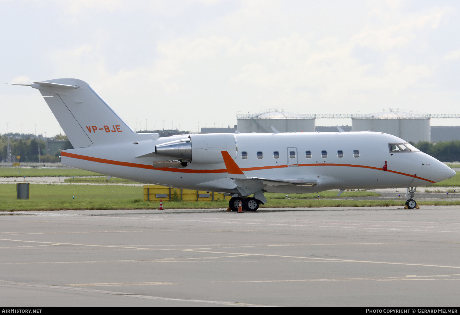 Aircraft Photo of VP-BJE | Bombardier Challenger 604 (CL-600-2B16) | AirHistory.net #840324
