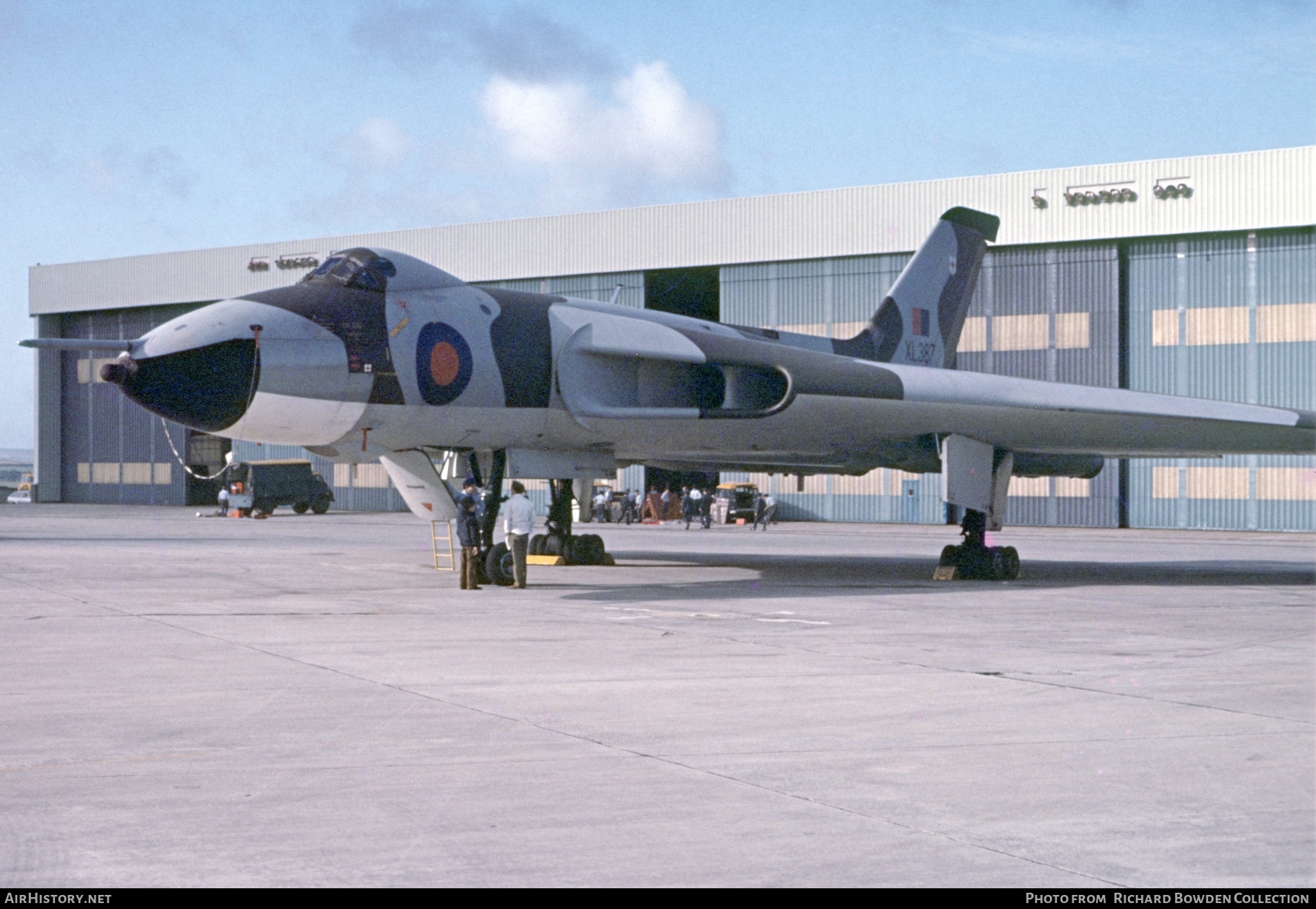Aircraft Photo of XL387 | Avro 698 Vulcan B.2 | UK - Air Force | AirHistory.net #840390