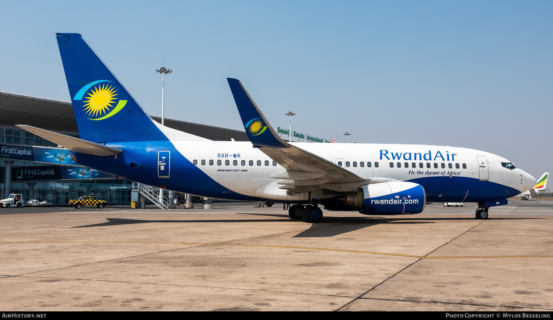 Aircraft Photo of 9XR-WK | Boeing 737-7K5 | RwandAir | AirHistory.net #840412