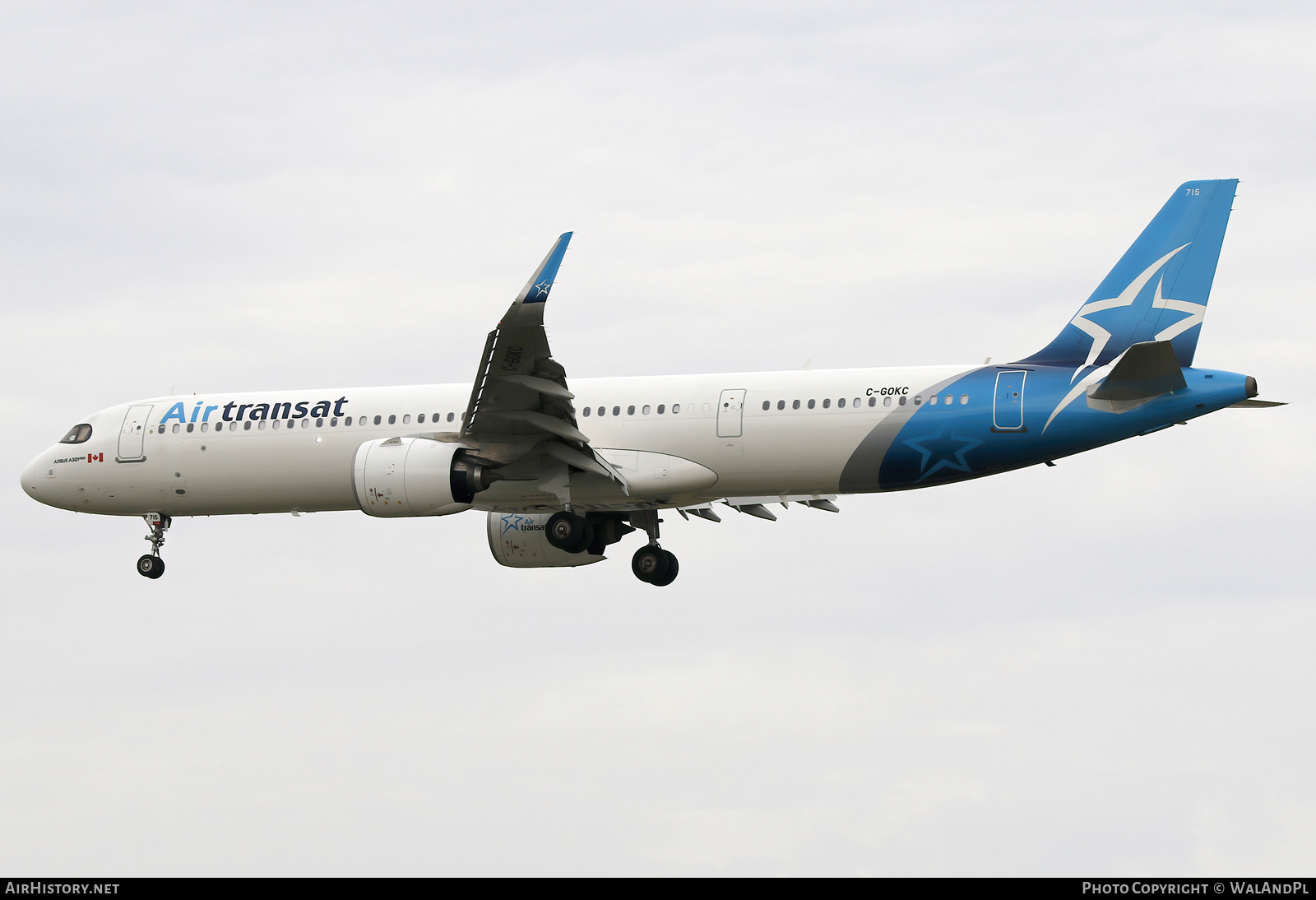Aircraft Photo of C-GOKC | Airbus A321-271NX | Air Transat | AirHistory.net #840429