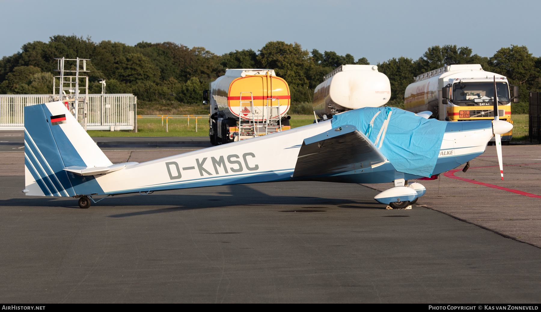 Aircraft Photo of D-KMSC | Scheibe SF-25C Rotax Falke | AirHistory.net #840455