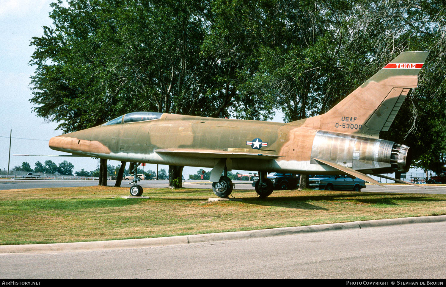 Aircraft Photo of 56-3000 / 63000 | North American F-100D Super Sabre | USA - Air Force | AirHistory.net #840462