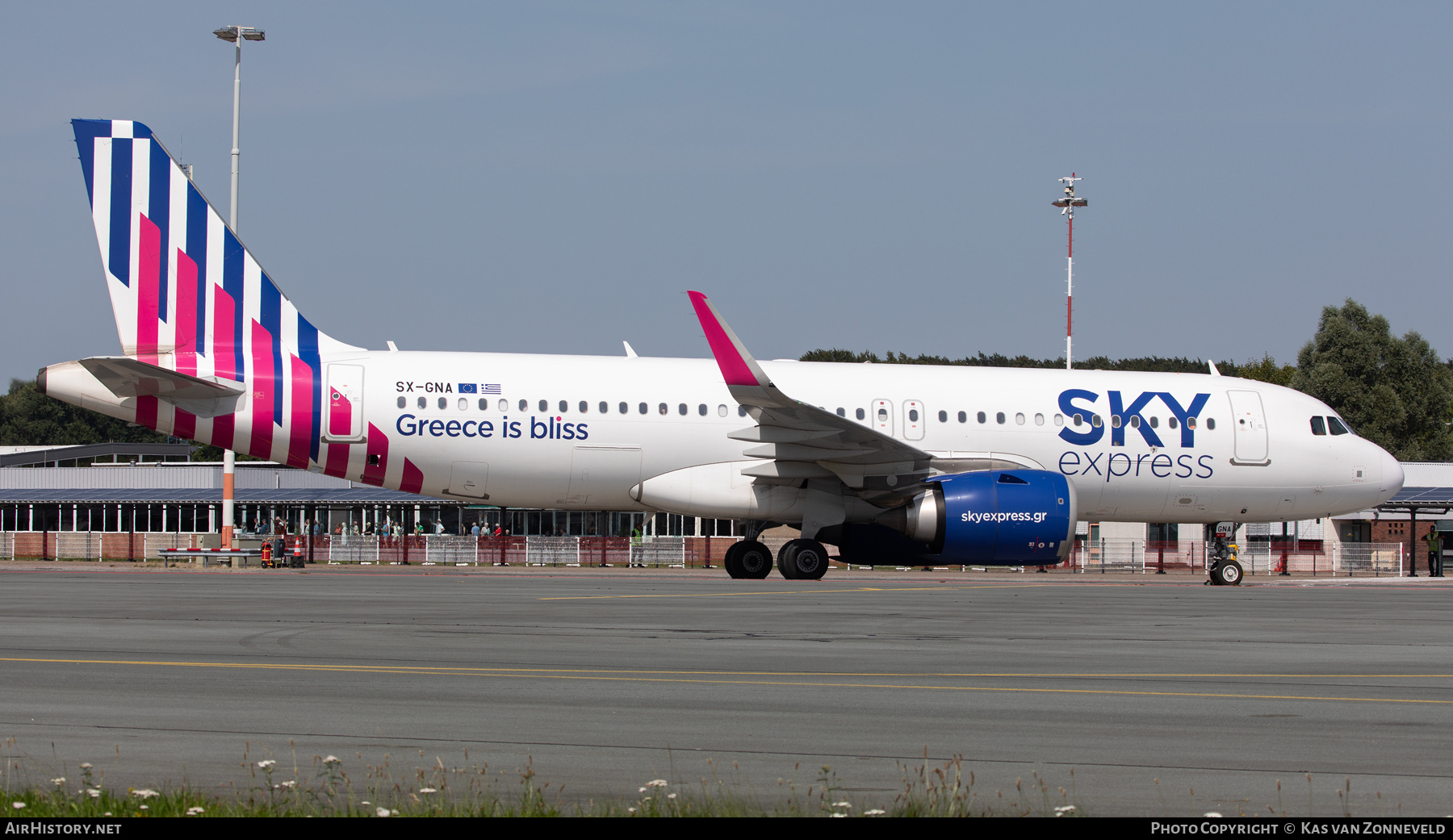 Aircraft Photo of SX-GNA | Airbus A320-251N | Sky Express | AirHistory.net #840530