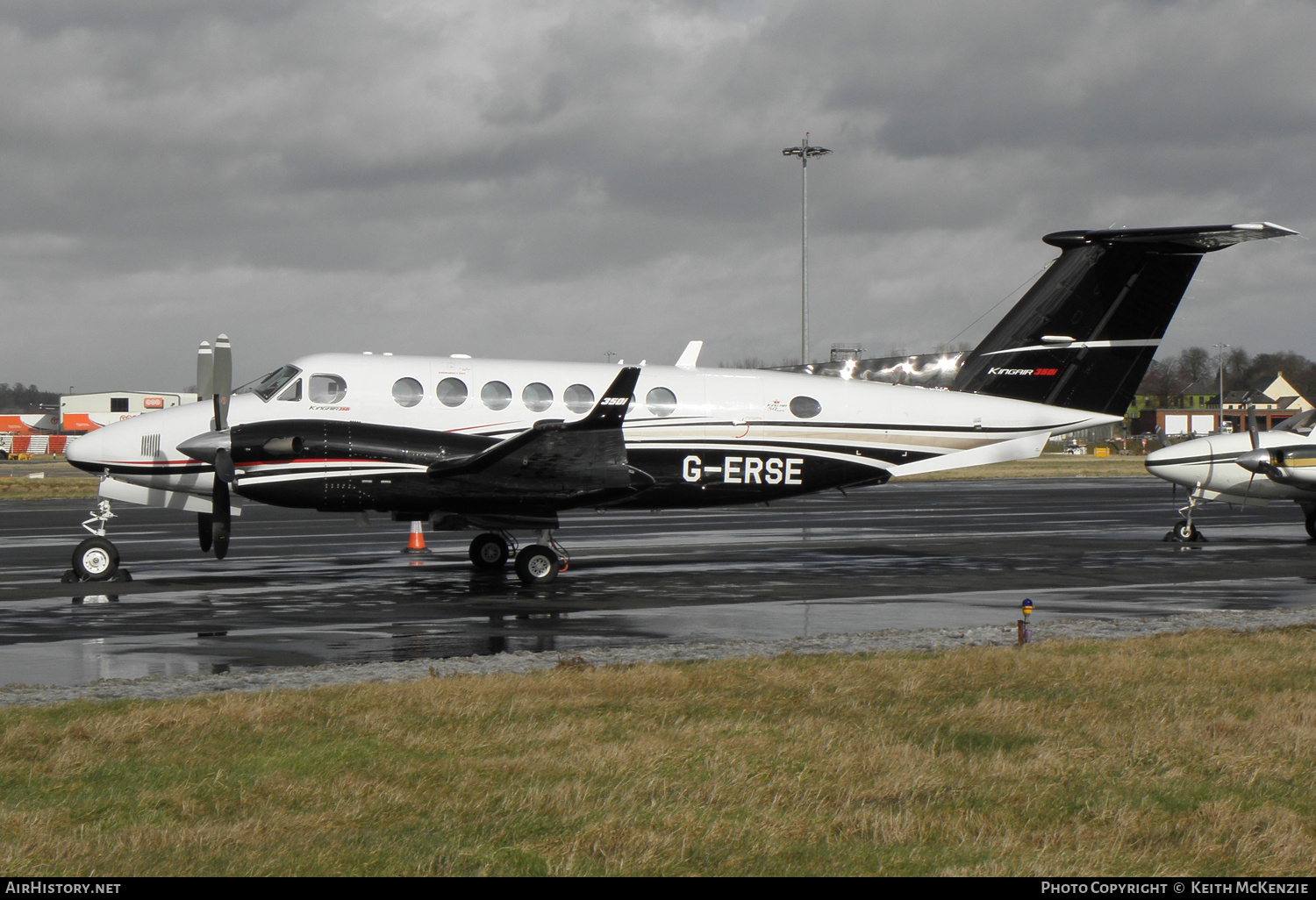 Aircraft Photo of G-ERSE | Beechcraft 350i King Air (B300) | AirHistory.net #840573