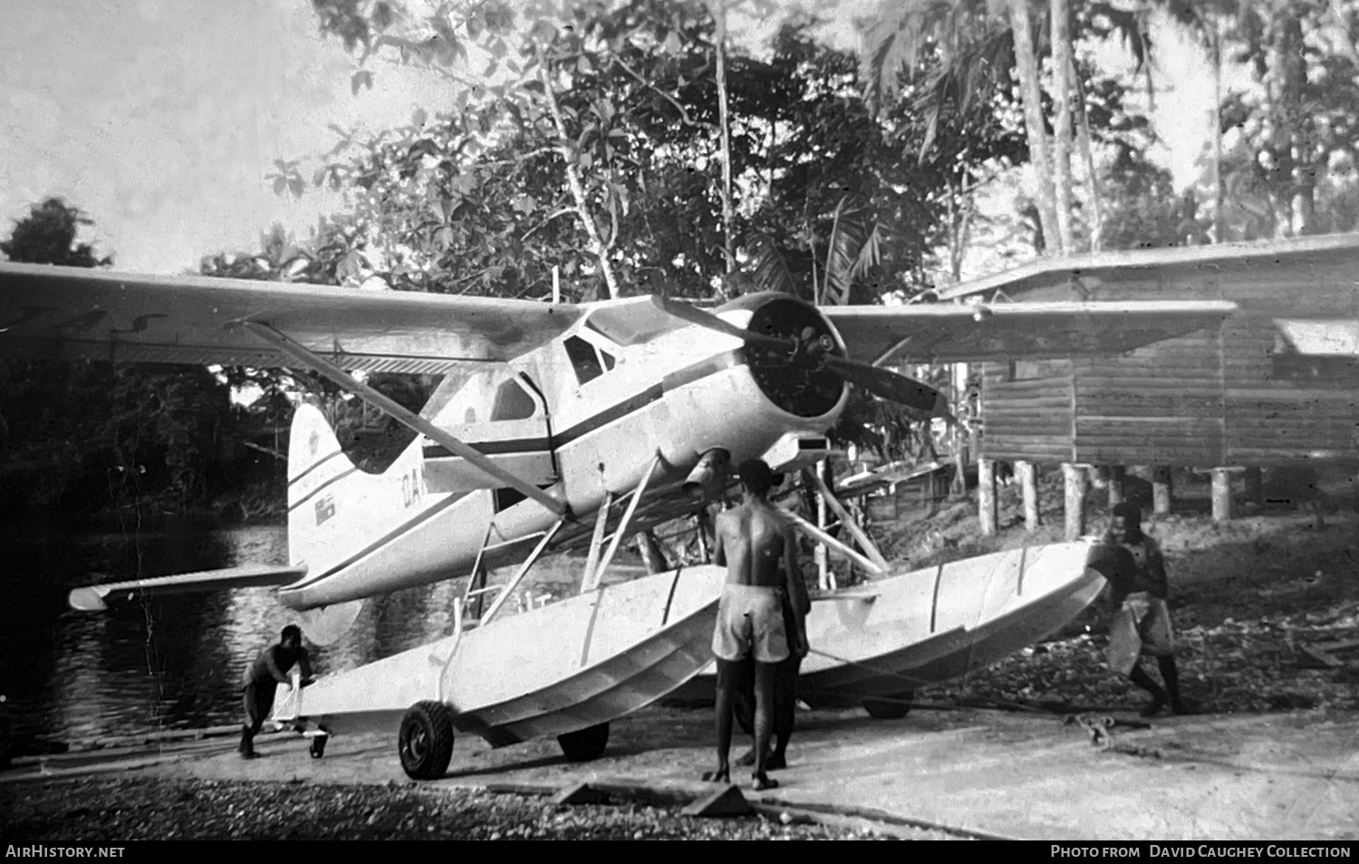 Aircraft Photo of VH-EAU | De Havilland Canada DHC-2 Beaver Mk.1 | Qantas | AirHistory.net #840586