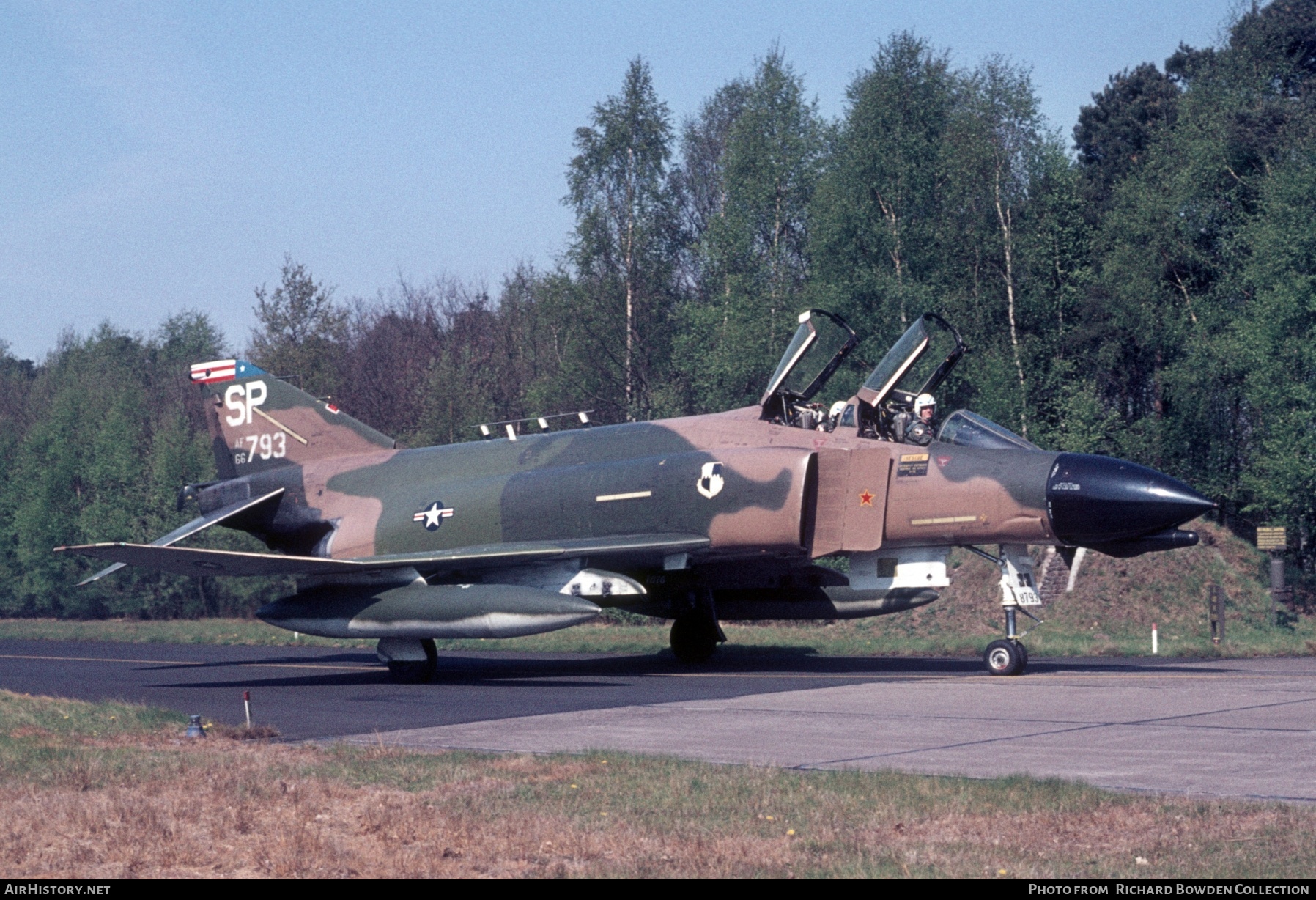 Aircraft Photo of 66-8793 / AF66-793 | McDonnell Douglas F-4D Phantom II | USA - Air Force | AirHistory.net #840764