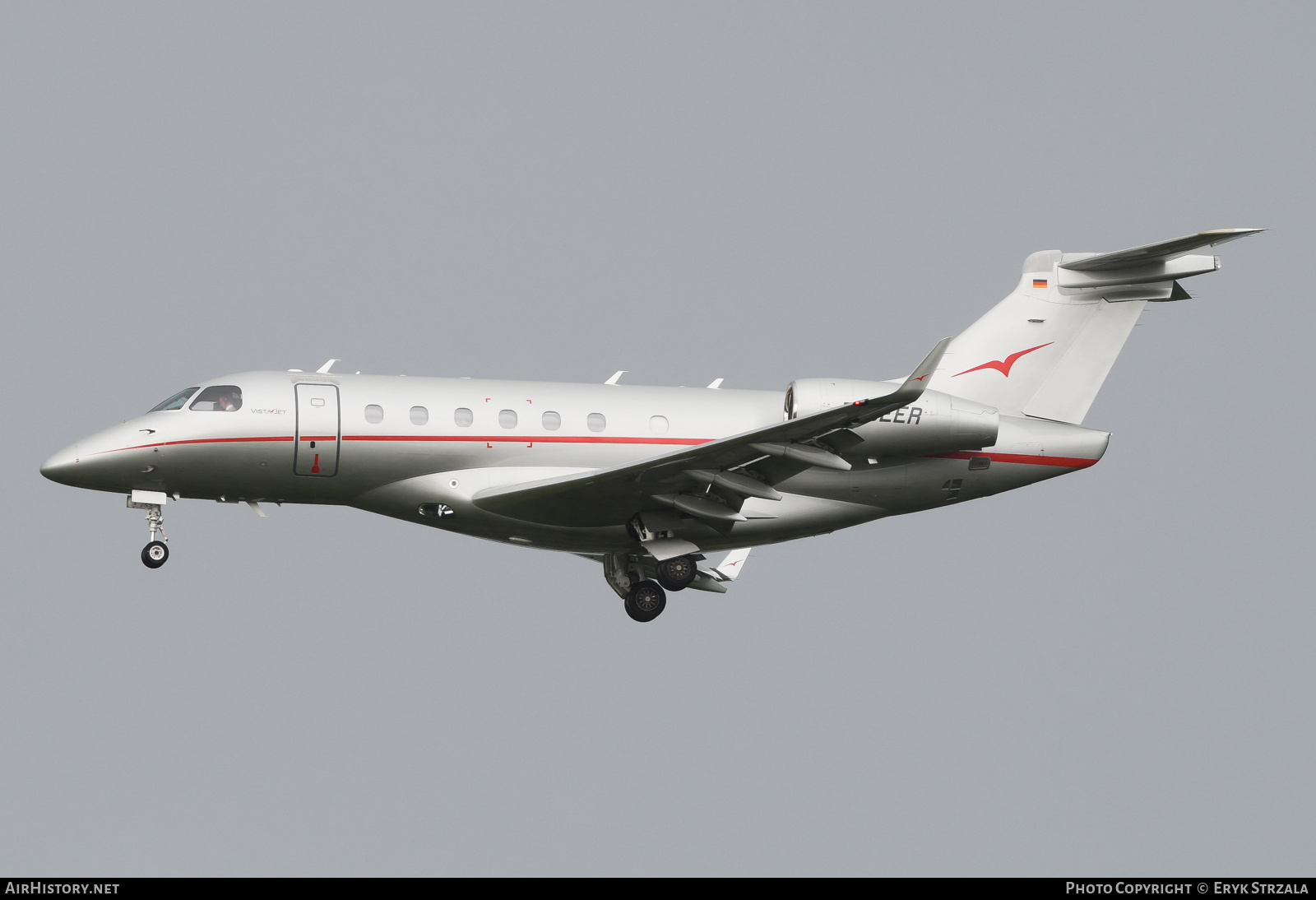 Aircraft Photo of D-BEER | Embraer EMB-550 Legacy 500 | VistaJet | AirHistory.net #840785