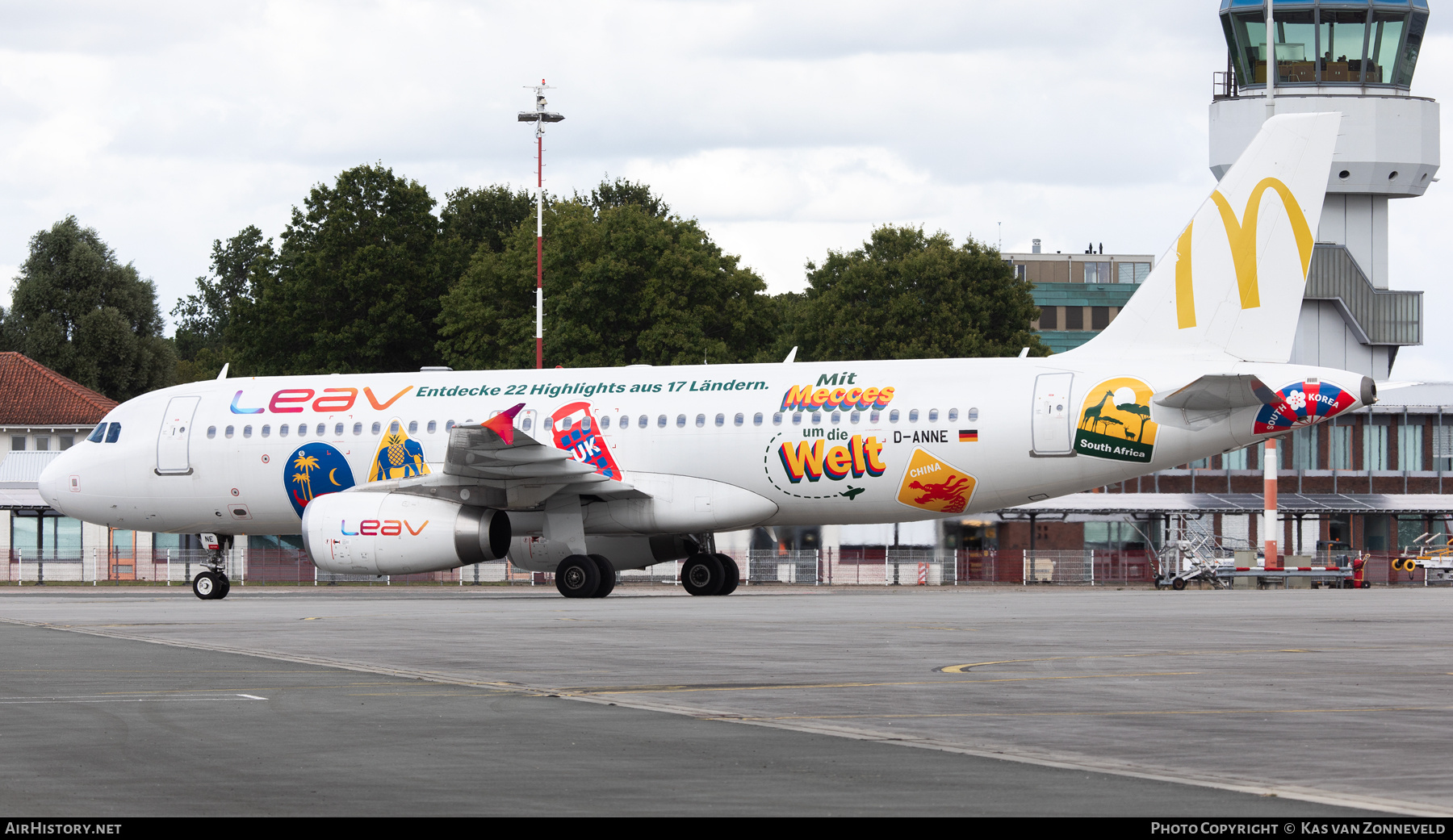 Aircraft Photo of D-ANNE | Airbus A320-232 | Leav Aviation | AirHistory.net #840975