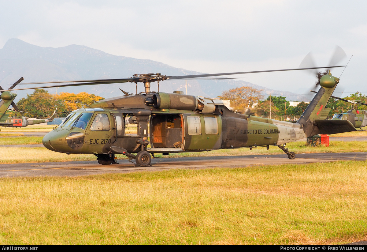 Aircraft Photo of EJC-2170 | Sikorsky UH-60L Black Hawk (S-70A) | Colombia - Army | AirHistory.net #841005