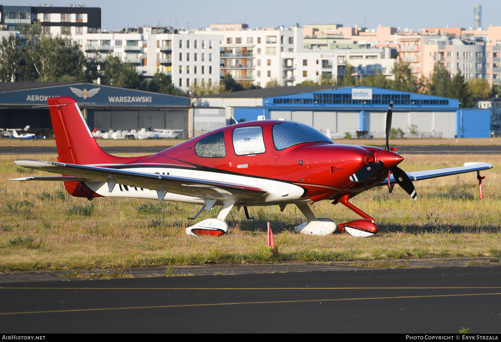 Aircraft Photo of N472DV | Cirrus SR-22 G7-GTS | AirHistory.net #841039
