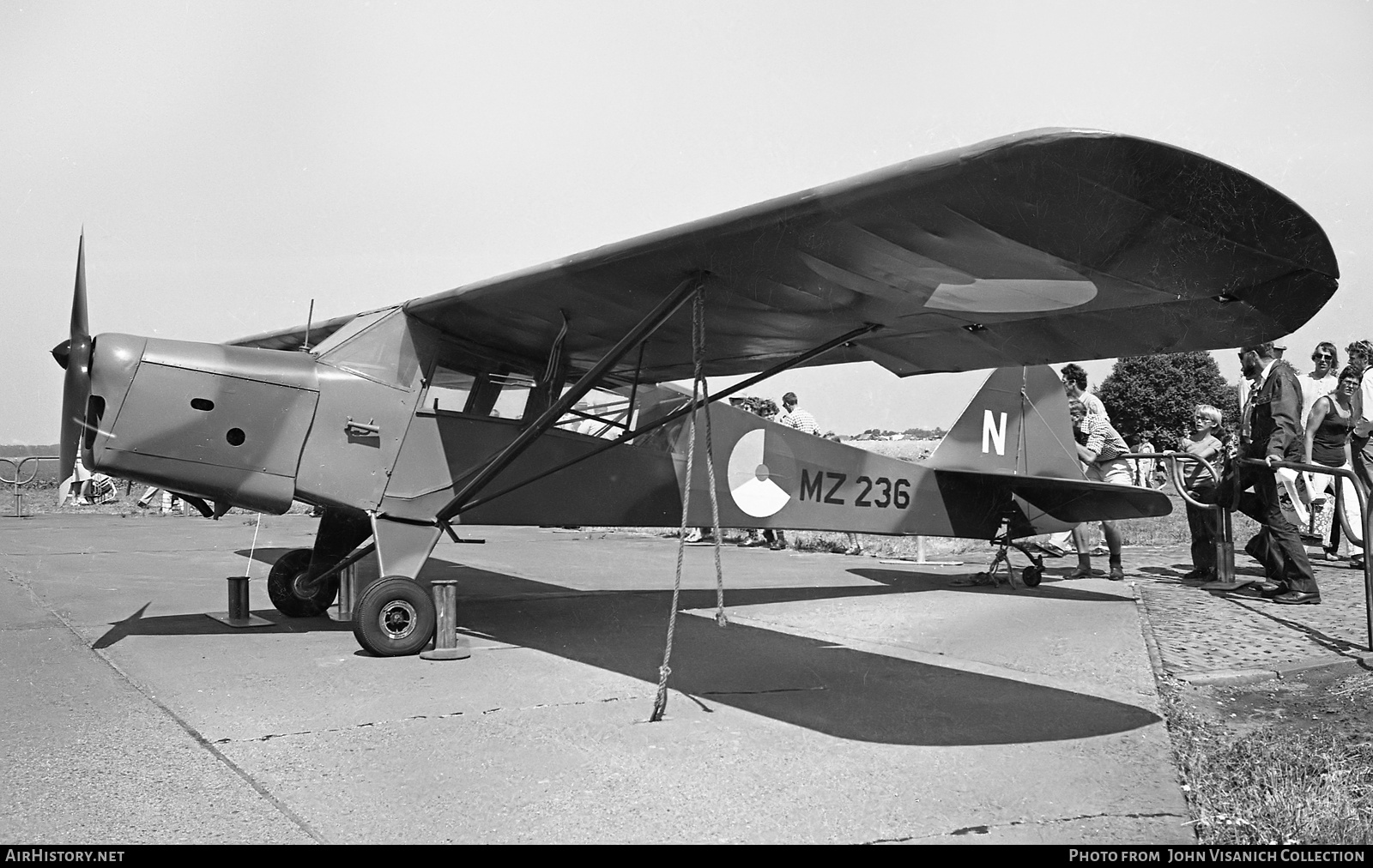 Aircraft Photo of MZ236 | Taylorcraft E Auster Mk3 | Netherlands - Air Force | AirHistory.net #841130