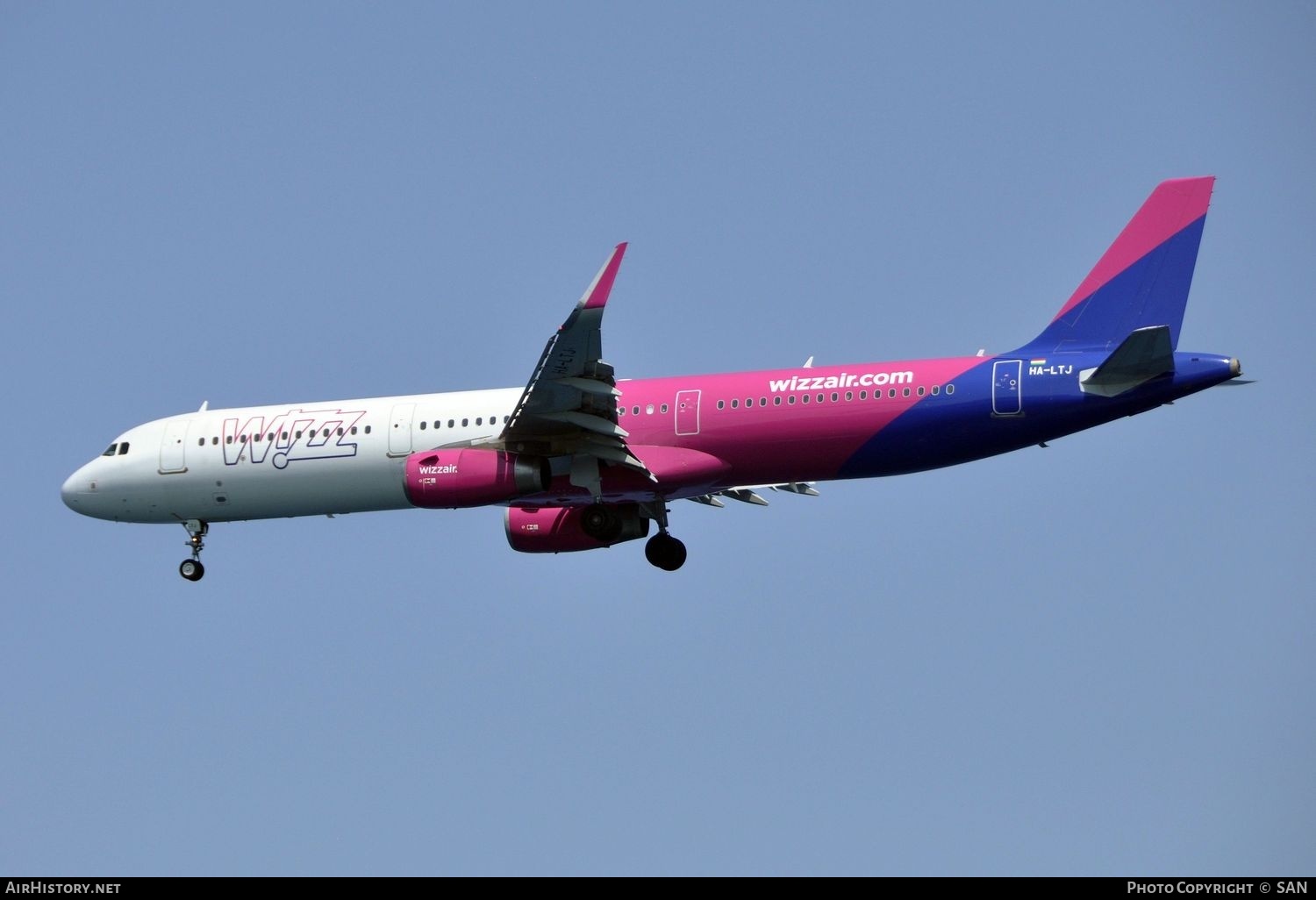Aircraft Photo of HA-LTJ | Airbus A321-231 | Wizz Air | AirHistory.net #841220