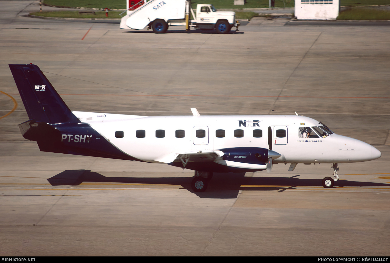 Aircraft Photo of PT-SHY | Embraer EMB-110P1A Bandeirante | NHR Táxi Aéreo | AirHistory.net #841263