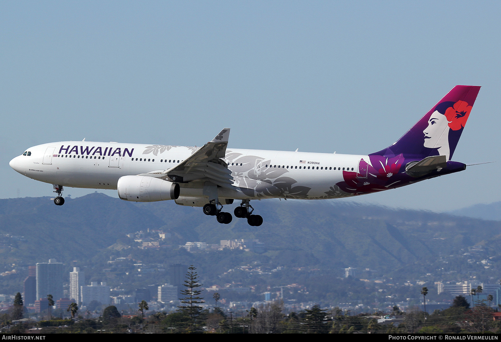 Aircraft Photo of N390HA | Airbus A330-243 | Hawaiian Airlines | AirHistory.net #841266