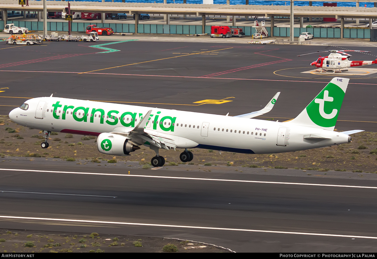 Aircraft Photo of PH-YHE | Airbus A321-252NX | Transavia | AirHistory.net #841349