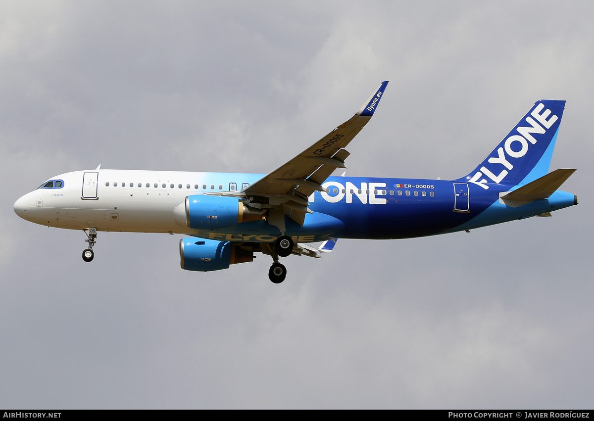 Aircraft Photo of ER-00005 | Airbus A320-214 | FlyOne | AirHistory.net #841441