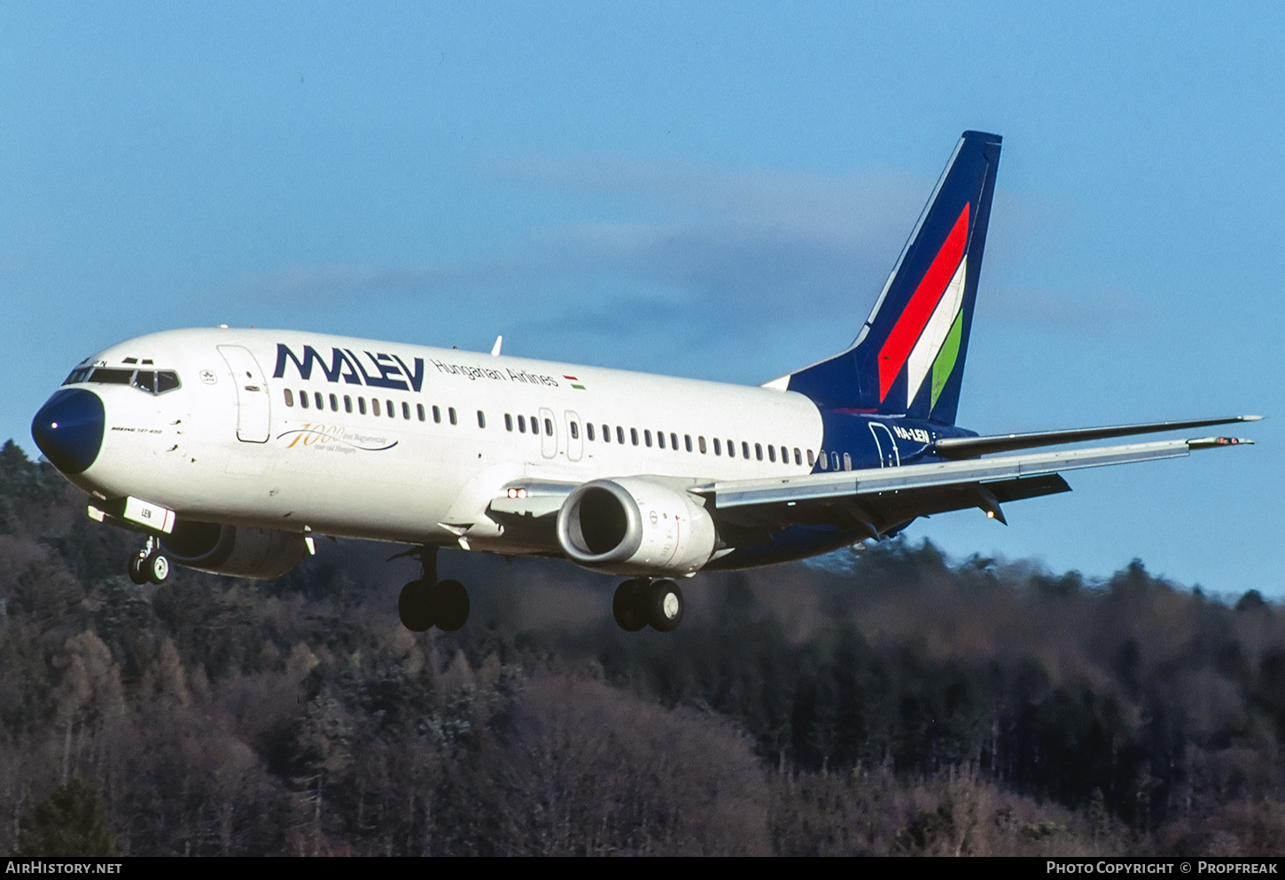 Aircraft Photo of HA-LEN | Boeing 737-4Y0 | Malév - Hungarian Airlines | AirHistory.net #841455