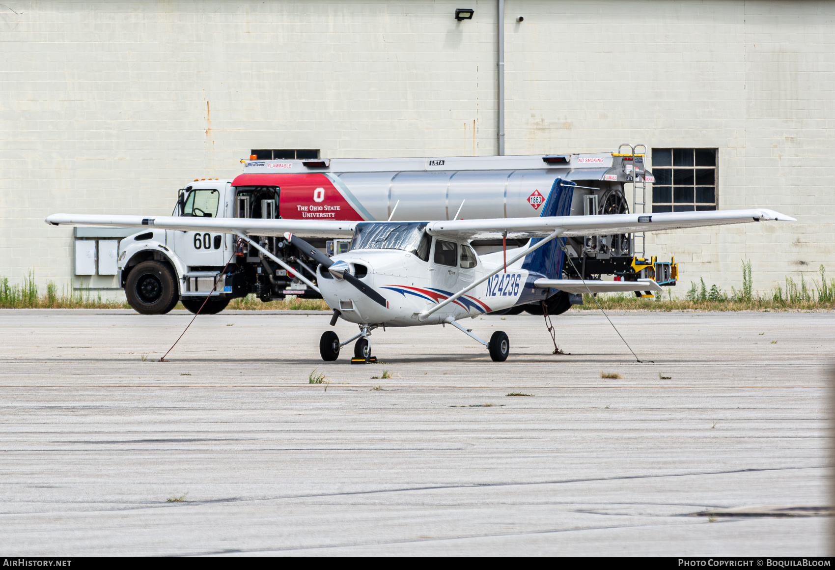 Aircraft Photo of N24236 | Cessna 172S Skyhawk SP | ATP Flight School | AirHistory.net #841553