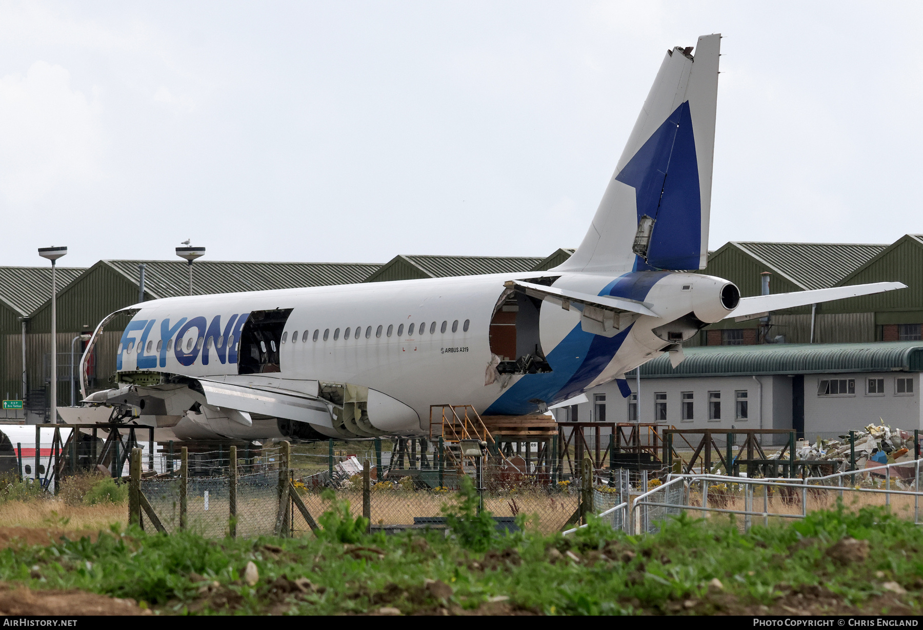 Aircraft Photo of 2-AARC | Airbus A319-112 | FlyOne | AirHistory.net #841557