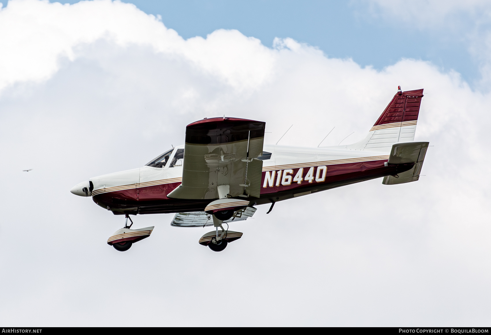 Aircraft Photo of N16440 | Piper PA-28-235 Cherokee Charger | AirHistory.net #841573