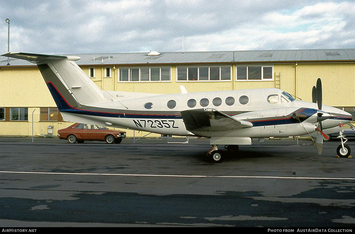 Aircraft Photo of N7235Z | Beech Super King Air 300LW | AirHistory.net #841718