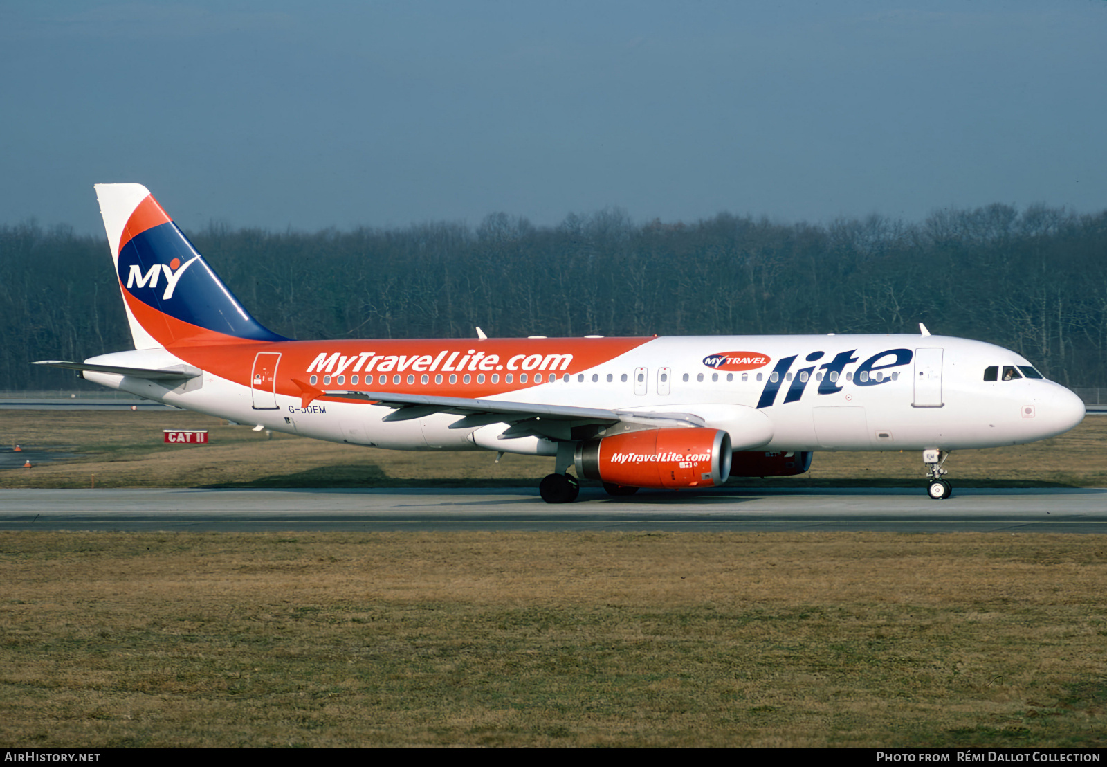 Aircraft Photo of G-JOEM | Airbus A320-231 | MyTravel Lite | AirHistory.net #841747