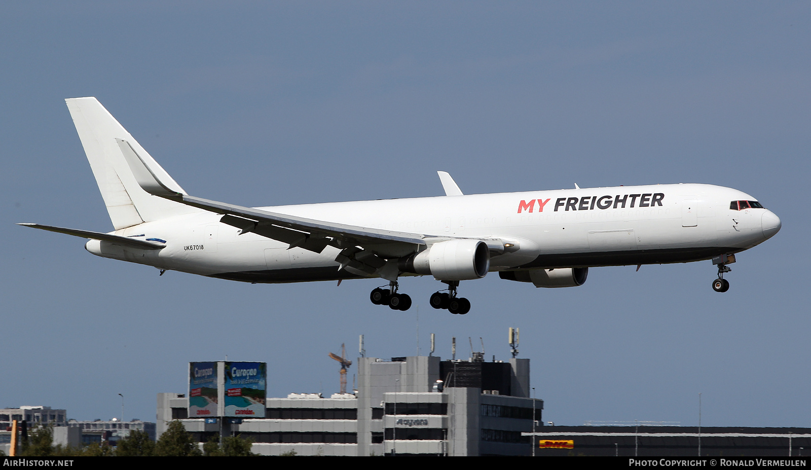 Aircraft Photo of UK67018 | Boeing 767-333ER(BDSF) | My Freighter | AirHistory.net #841792