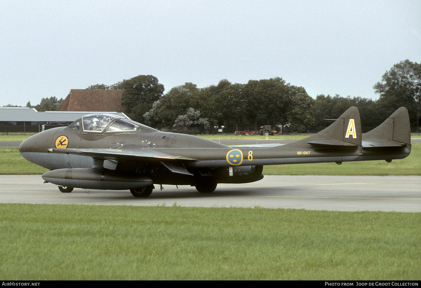 Aircraft Photo of SE-DXT | De Havilland D.H. 115 Vampire T55 | Sweden - Air Force | AirHistory.net #841819