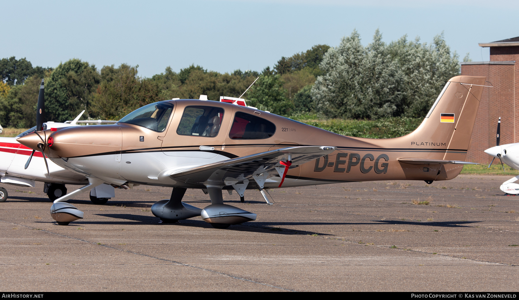 Aircraft Photo of D-EPCG | Cirrus SR-22T G5-GTS Platinum | AirHistory.net #841841