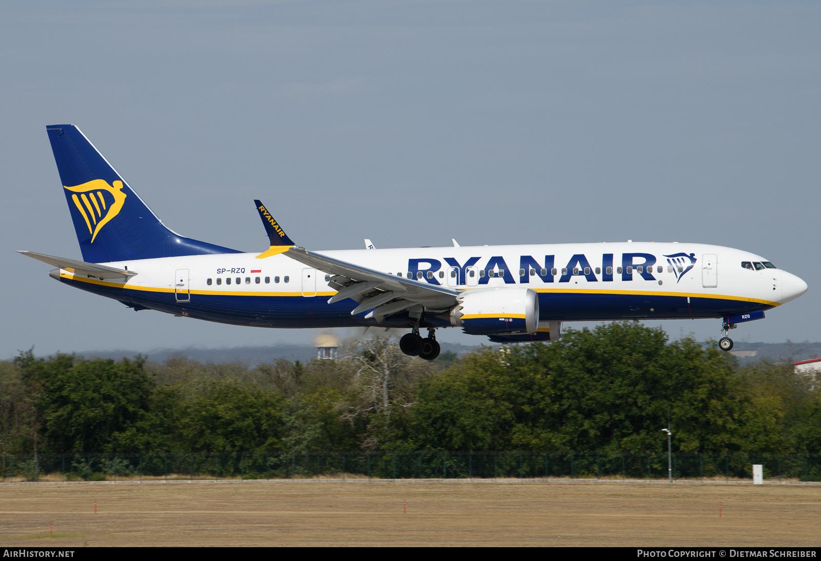 Aircraft Photo of SP-RZQ | Boeing 737-8200 Max 200 | Ryanair | AirHistory.net #841981