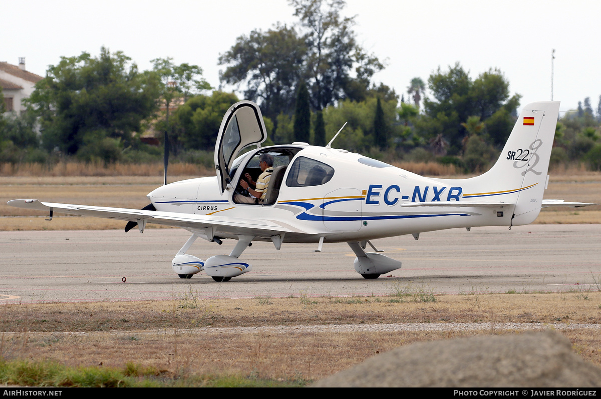 Aircraft Photo of EC-NXR | Cirrus SR-22 G2 | AirHistory.net #842062