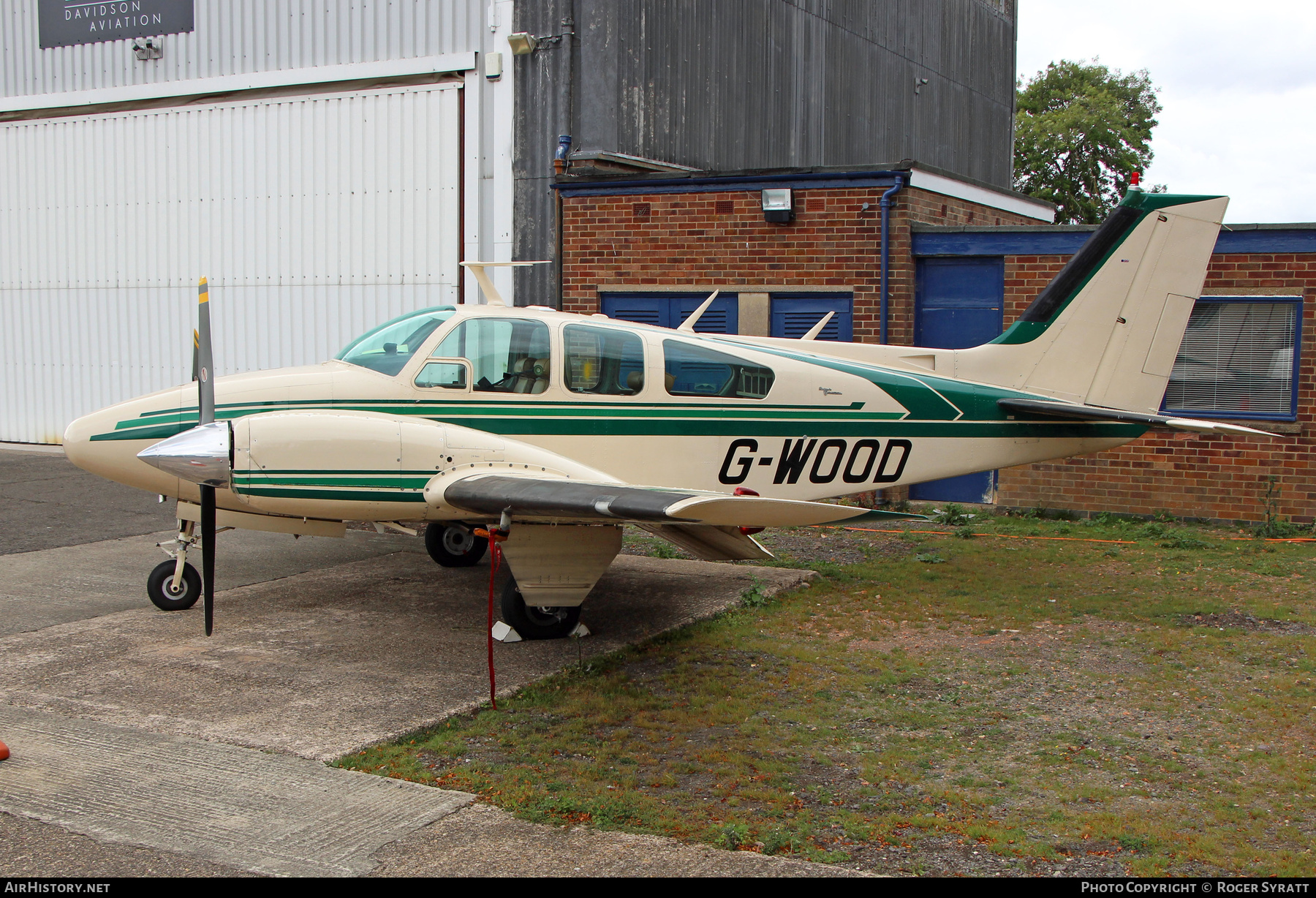 Aircraft Photo of G-WOOD | Beech B55A Baron (95-B55) | AirHistory.net #842145
