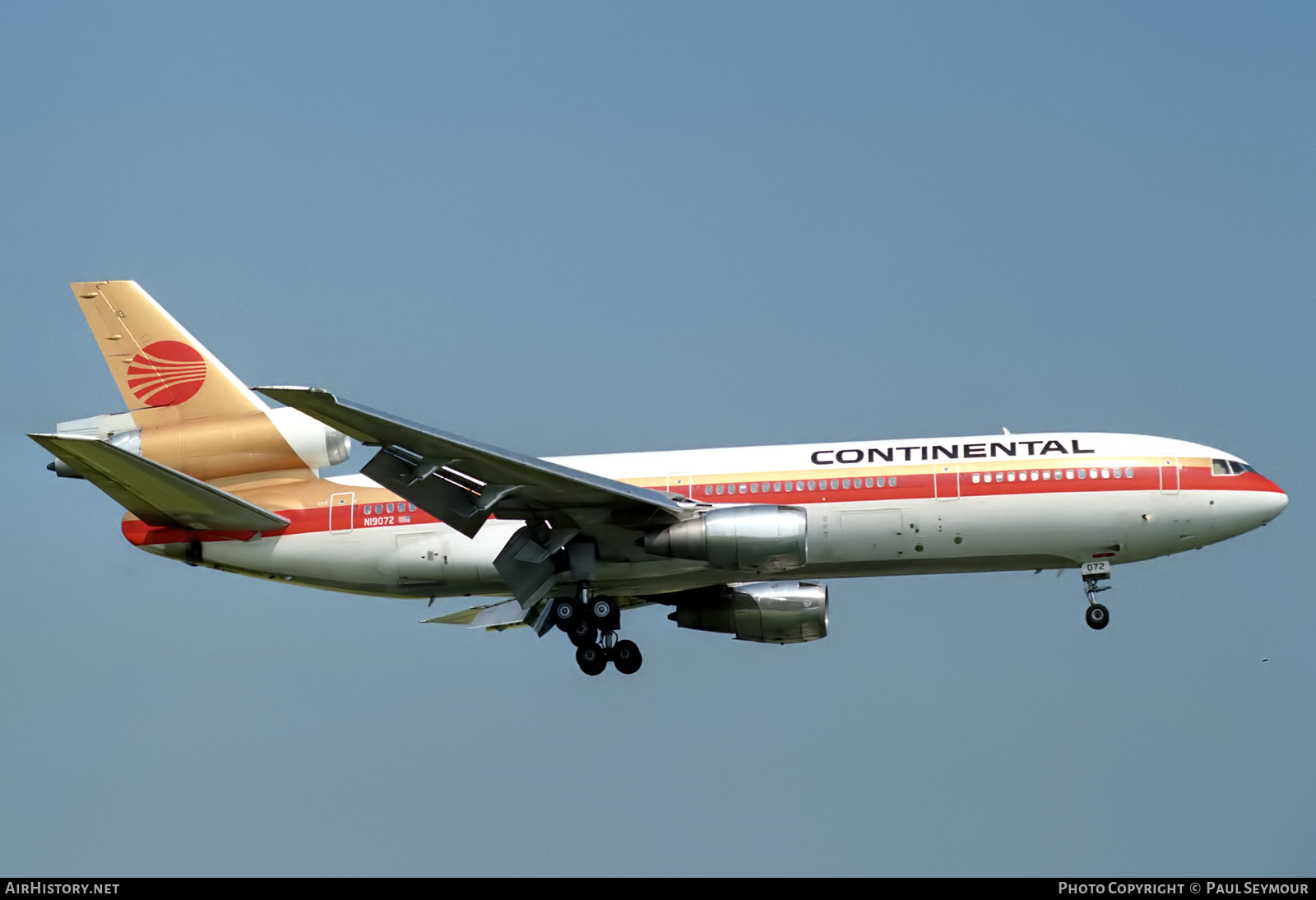 Aircraft Photo of N19072 | McDonnell Douglas DC-10-30 | Continental Airlines | AirHistory.net #842149