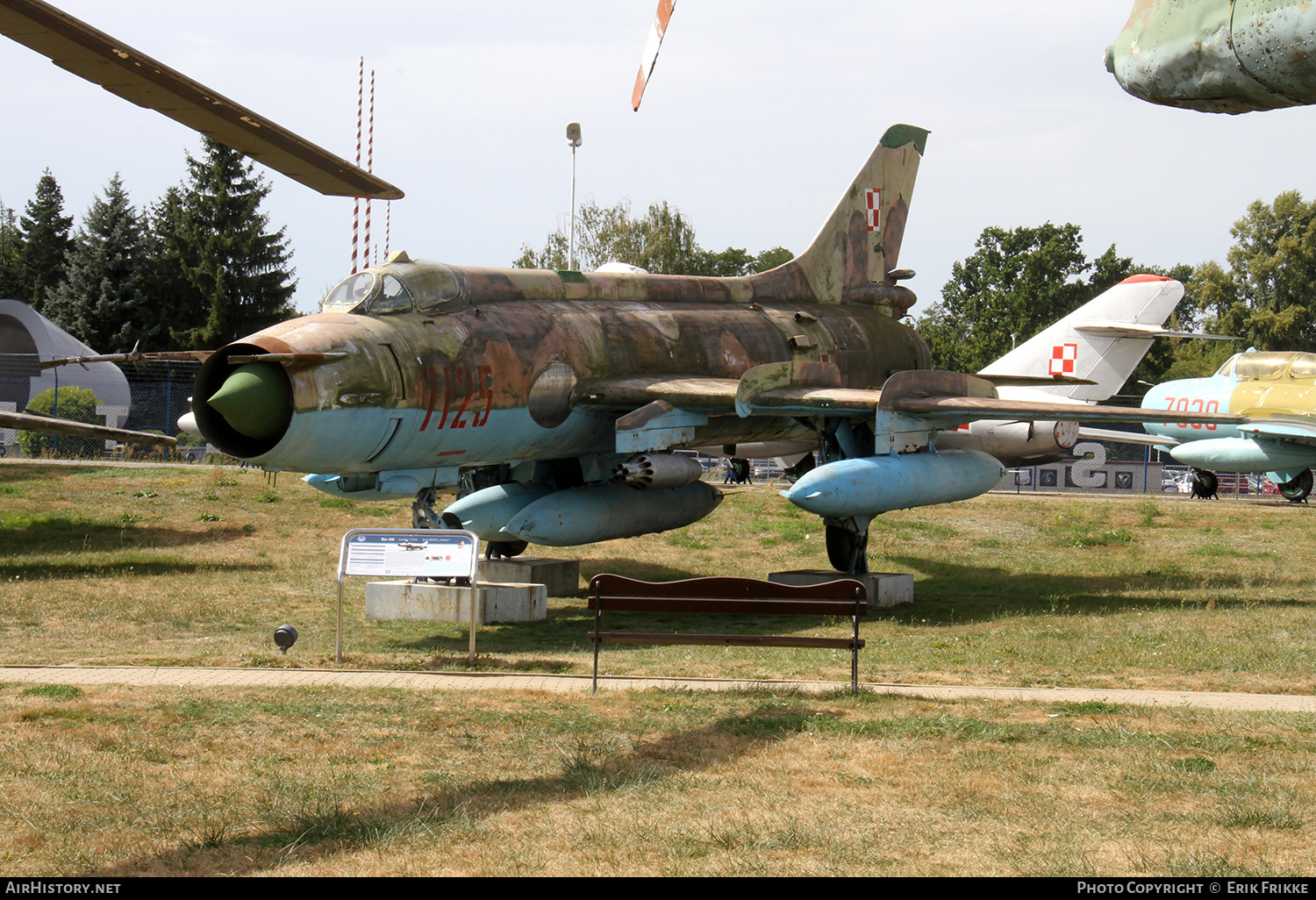 Aircraft Photo of 7125 | Sukhoi Su-20R | Poland - Air Force | AirHistory.net #842193
