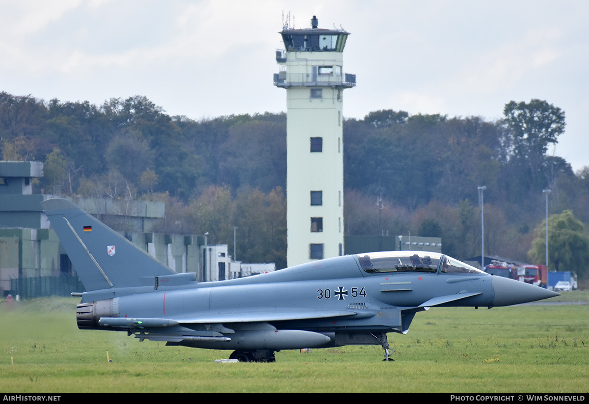 Aircraft Photo of 3054 | Eurofighter EF-2000 Typhoon T | Germany - Air Force | AirHistory.net #842285
