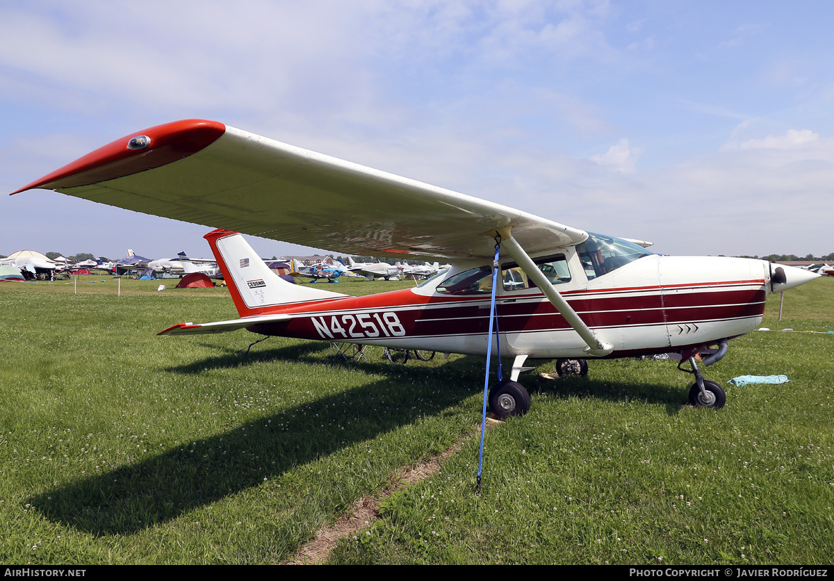 Aircraft Photo of N42518 | Cessna 182L Skylane | AirHistory.net #842317