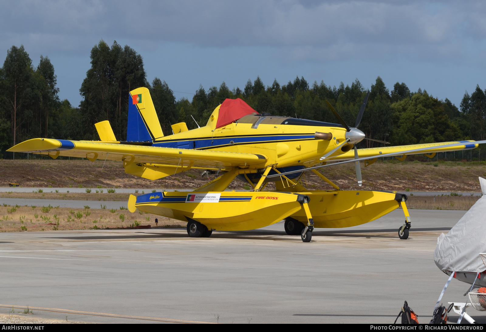 Aircraft Photo of CS-EBS | Air Tractor AT-802F Fire Boss (AT-802A) | Autoridade Nacional de Emergência e Proteção Civil | AirHistory.net #842334