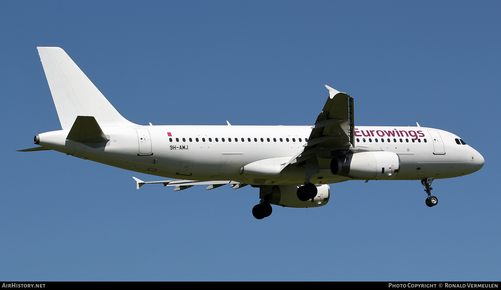 Aircraft Photo of 9H-AMJ | Airbus A320-232 | Eurowings | AirHistory.net #842402
