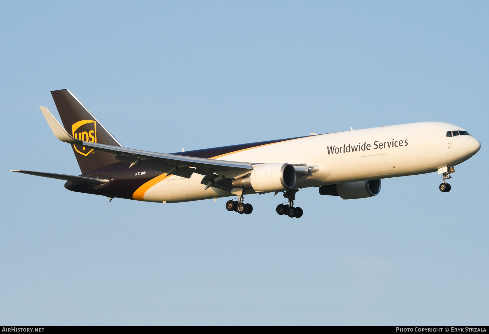 Aircraft Photo of N312UP | Boeing 767-34AF/ER | United Parcel Service - UPS | AirHistory.net #842423