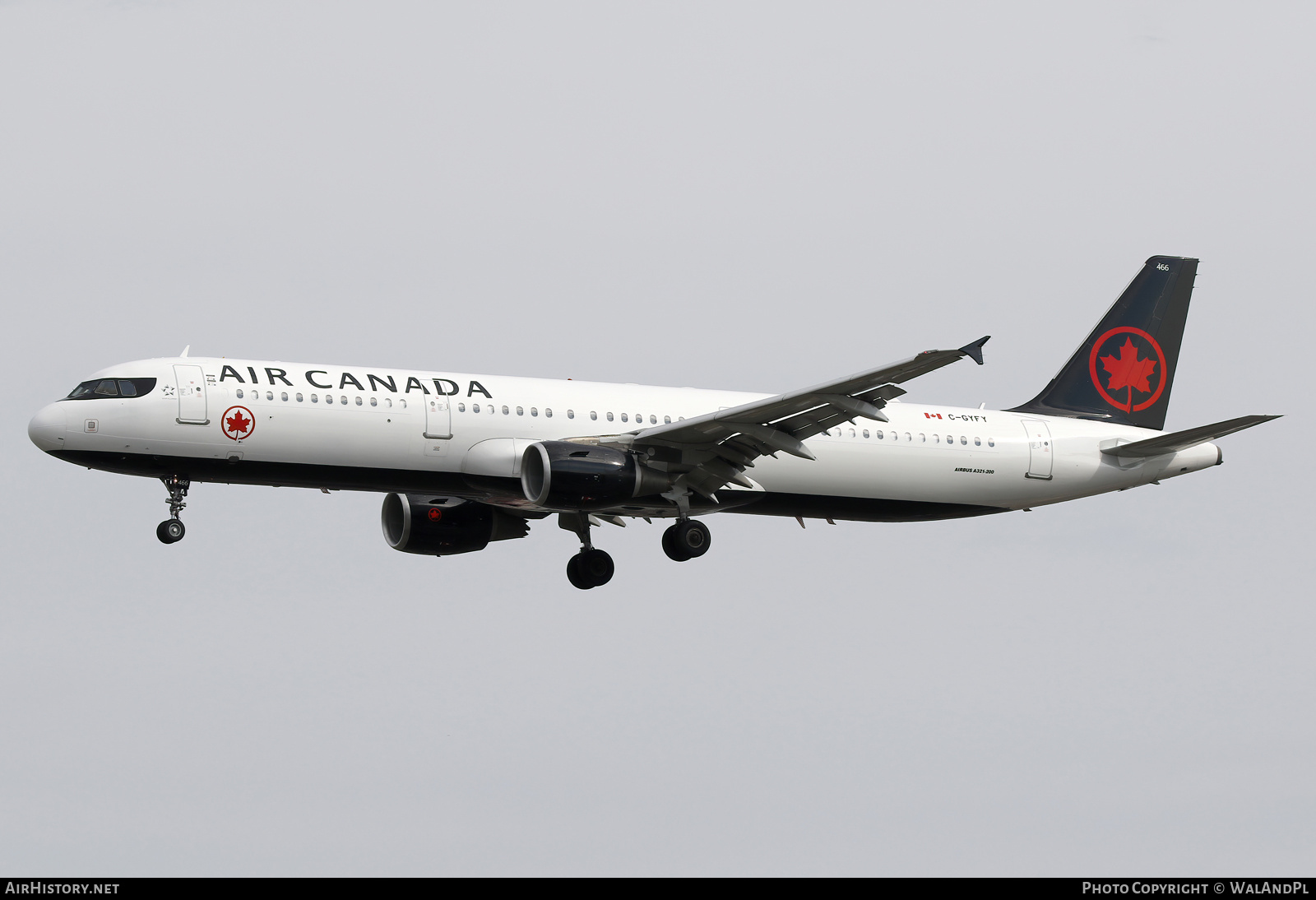 Aircraft Photo of C-GYFY | Airbus A321-211 | Air Canada | AirHistory.net #842440