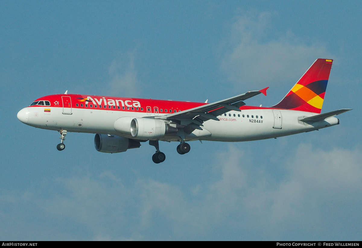 Aircraft Photo of N284AV | Airbus A320-214 | Avianca | AirHistory.net #842445