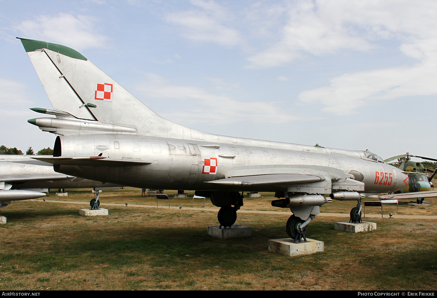 Aircraft Photo of 6255 | Sukhoi Su-20R | Poland - Air Force | AirHistory.net #842464